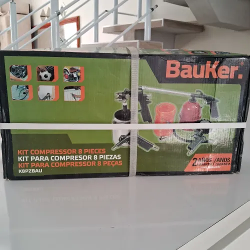 Kit Compressor de Pintura Bauker 8 Peças
