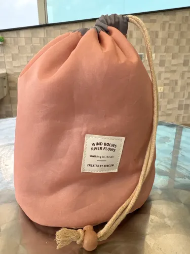 bolsa/sacola necessaire cor rosa para maquiagem, cremes, etc