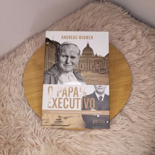 O papa e o executivo (Andreas Widmer)
