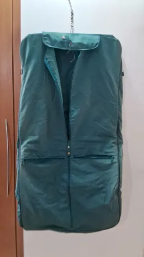 Mochila para ternos, camisas e vestidos