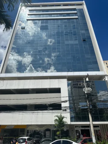 Sala Comercial / 24m2/1Vaga/ R$ 180.000,00