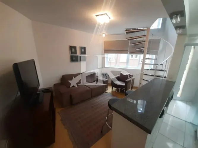 LR Flats Apartamento e Studio - Duplex mobiliado para alugar na Vila Nova Conceição.