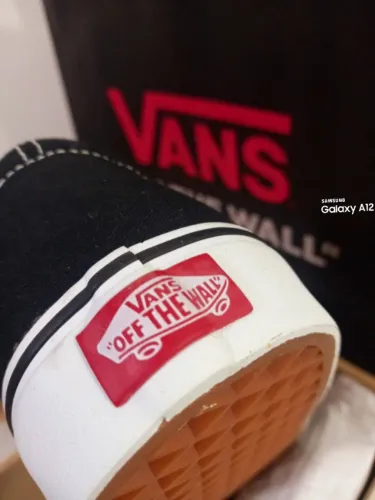 OFERTA Tênis Vans Original Com Etiquetas Novo 
