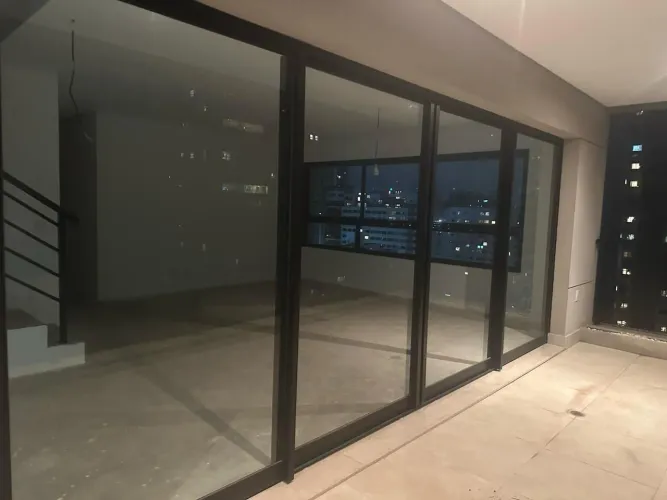 Porta de Correr de Alumínio 4 Folhas de Vidro
