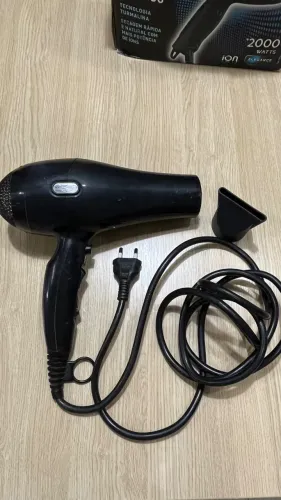Secador de cabelo taiff