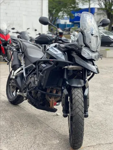 TRIUMPH TIGER 900 GT