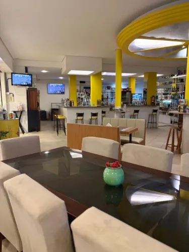 RESTAURANTE FLÔ