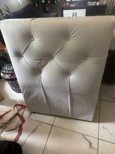 Cabeceira de Cama em Corino (Solteiro)