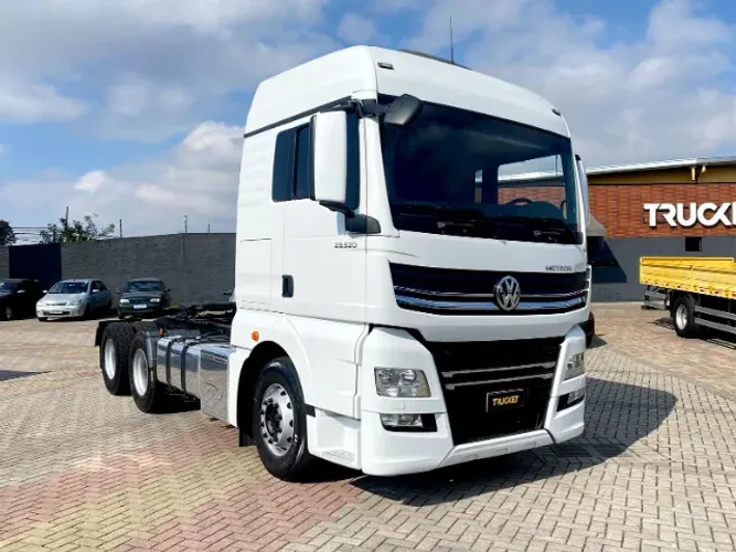 VOLKSWAGEN METEOR 29520 AUTOMÁTICO 6X4 2023 NO CAVALO