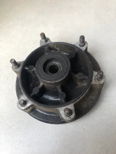 Flange da roda Fazer 250