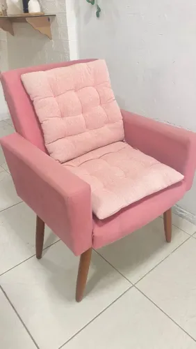 Poltrona luxo pé palito