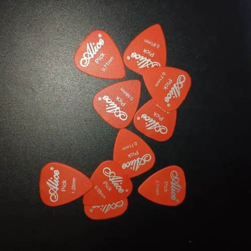 10 Palhetas APENAS R$50,00