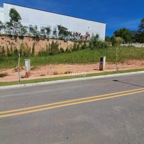 Terreno em Condomínio à venda no Villagio Tunnis em Jundiaí/SP