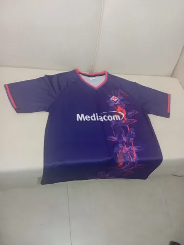 Camisa do futebol italiano Florença