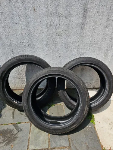 Pneu 235/45R19 Pirelli Scorpion 95V<br>