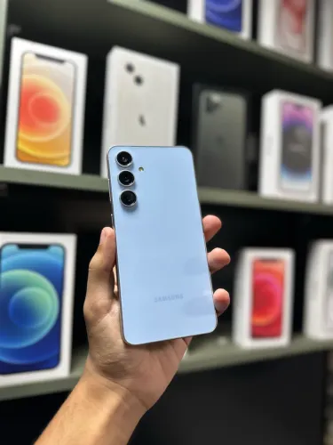 SAMSUNG S24 FÉ AZUL 256 GB