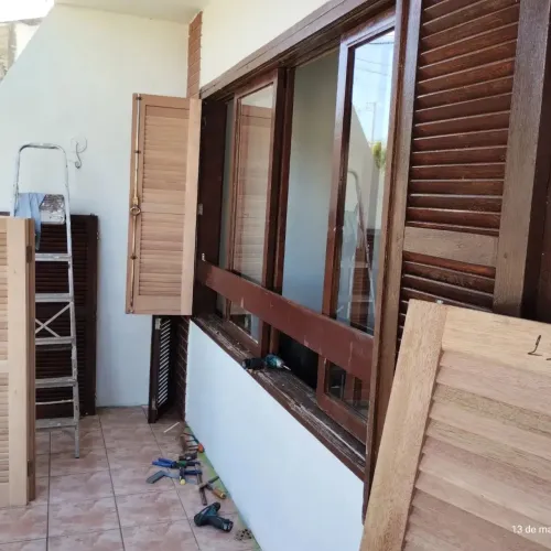 Janelas, Fabrico somente Venezianas em madeira. Cálculo do valor pela medida da janela..