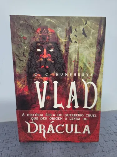 Livro Vlad: A História Épica do Guerreiro Cruel que deu origem a Lenda do Drácula