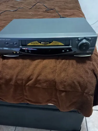 Video Cassete VHS Philips VR757 Hi-Fi