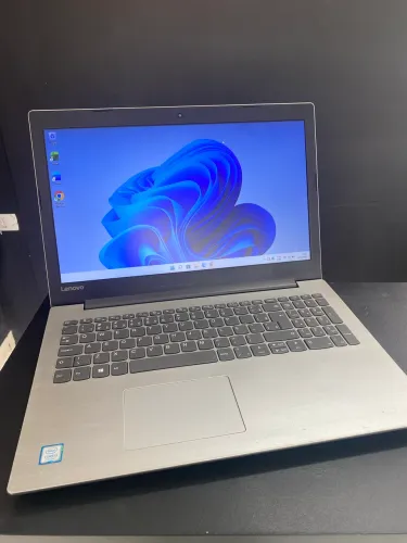 Notebook Lenovo Ideapad 330 ( i3 7th / 12gb / 240gb SSD)