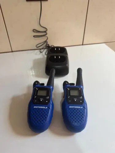Radio Comunicador Motorola Talk about MC220