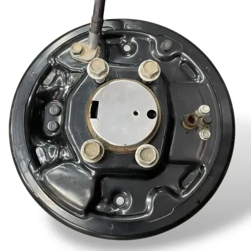Cubo traseiro direito com rolamento Nissan Sentra 2008 2012