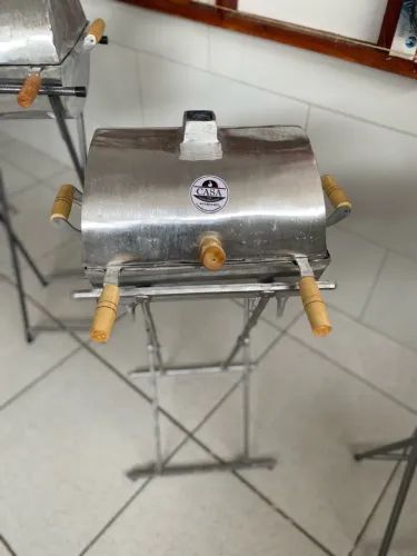CHURRASQUEIRA EM ALUMÍNIO A PRONTA ENTREGA