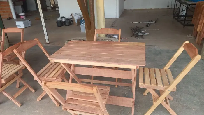 JOGO DE MESA 1.00X60 COM 4 CADEIRAS