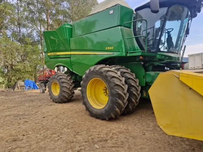 Colheitadeira S540