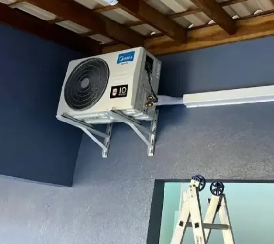 Instalação de central de Ar e Limpeza só chamar *