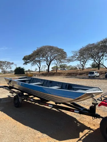 Canoa Presidente 5,5 a pronta entrega (24x no cartão)