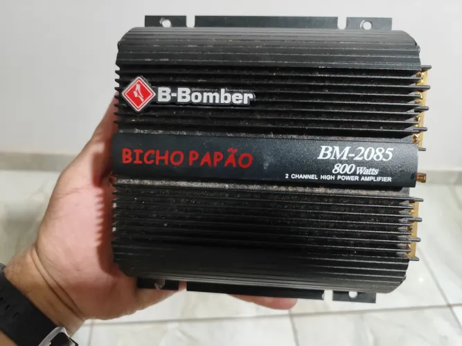Amplificador B-Bomber Bicho Papão BM-2085 800W