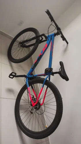 Bicicleta aro 26 seminova 21 machas