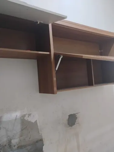 Vende esse armário de parede