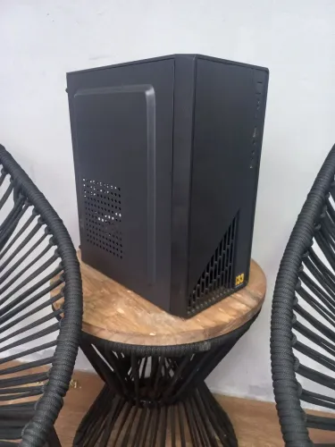 PC GAMER I5 RX 560 SSD 8GB RAM