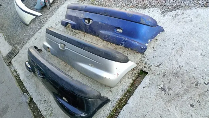 PARA-CHOQUES TRASEIRO PEUGEOT 206