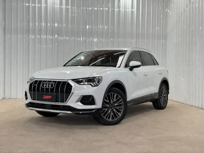 Audi Q3 Performance 2.0 TFSI Tiptr. Quattro 2024