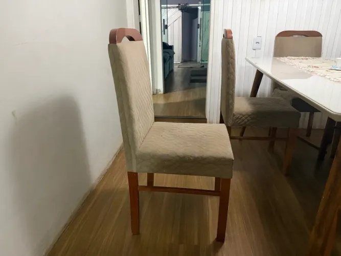 Cadeiras para sala de jantar( sem a mesa)