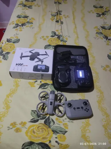 2 drones gt3 e v88
