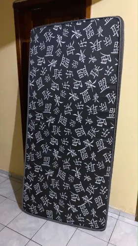 Vendo Cama Box de Solteiro com Base