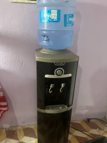 Gela água