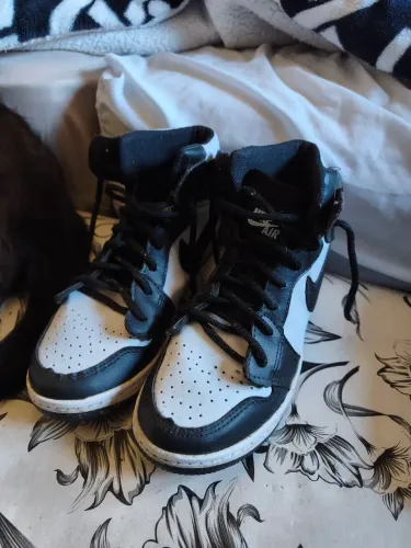 Tênis Nike Air Jordan usado
