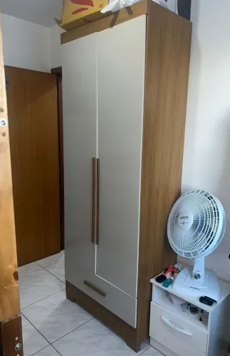 Guarda roupa solteiro