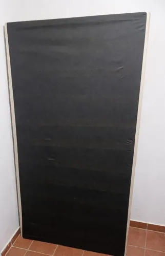 Base de cama de solteiro