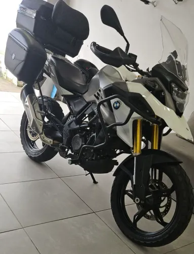 BMW G310 GS Equipada pra viagem