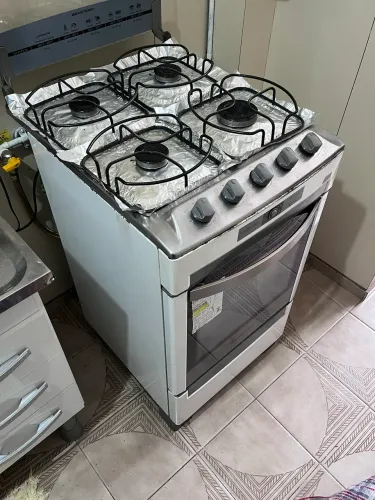Fogão 4 bocas usado Brastemp