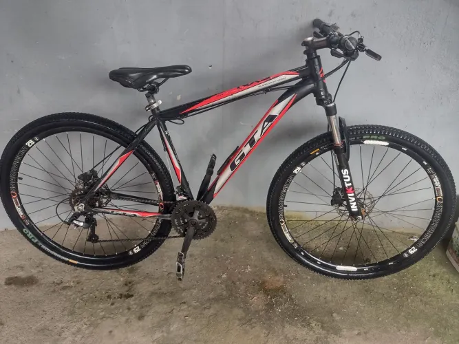 Vende-se bicicleta aro 29