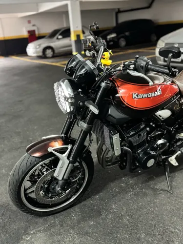 Kawazaki Z900rs 2018/2019 zerada