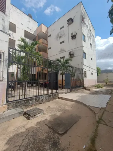 Apartamento zona sul (verde te quero Verde)