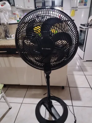 Ventilador de coluna cadence